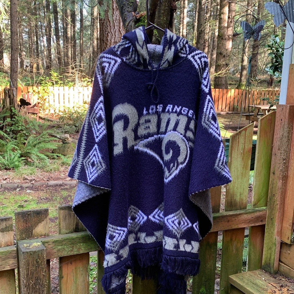 Los Angeles Rams Fleece Poncho